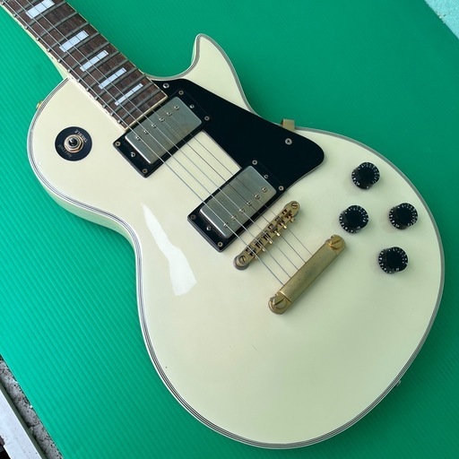 お買い得品 Maison ホワイトエレキギター Maison ホワイトエレキギター