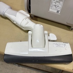 パナソニック 掃除機 紙パック 2023年製の画像
