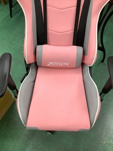 家具ならトレファク吉川店！！ zenox ゲーミングチェア キャスター付き