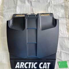 ARCTIC CAT 純正スノーフラップ　スノーモービル ②