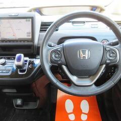 ホンダ　フリードハイブリッド【自社ローン対応可】純９型ナビ・Ｂカメラ・ＷＰスラ・ＥＴＣ・クルコン・シートヒーター・ＬＥＤの画像