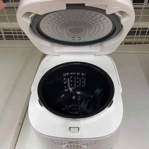 ☆ジモティ割あり☆ TOSHIBA 炊飯器 3合 23年製 動作確認