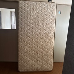 東大和市引取限定ベッドとマットレスセット差し上げますシングルサイズ