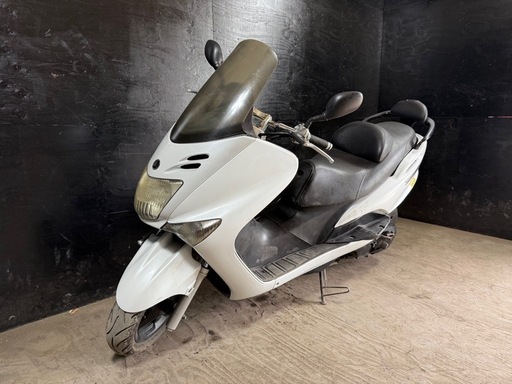 ★支払総額5.2万円★関東圏内即日配送可能！全車走行テスト済み！ ヤマハ マジェスティ125FI 白 人気のコマジェ！ 4ストインジェクション！ フロントディスクブレーキ！ サイスタ付き！ 社外マフラー！ 社外ハンドル！ 社外ハンドルポスト！