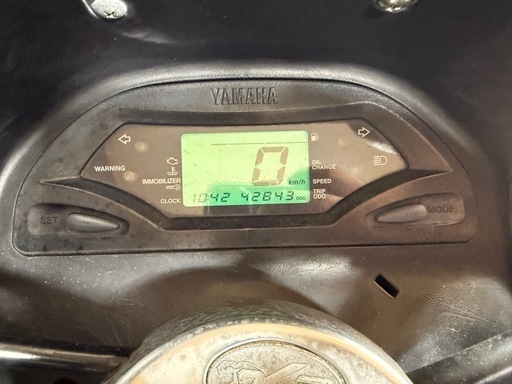 ★支払総額5.2万円★関東圏内即日配送可能！全車走行テスト済み！ ヤマハ マジェスティ125FI 白 人気のコマジェ！ 4ストインジェクション！ フロントディスクブレーキ！ サイスタ付き！ 社外マフラー！ 社外ハンドル！ 社外ハンドルポスト！