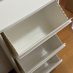 収納ボックスの画像