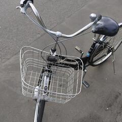【売約済み】26インチ 🚲 中古 自転車 11,800円 🔁3段切替 🔑鍵新品 💡オートライト付 新規防犯登録料コミ 728の画像
