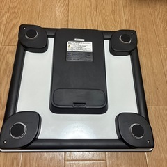 オムロン　体重計の画像