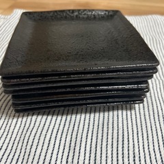お皿7点セットの画像