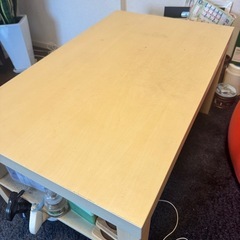 IKEA テーブル