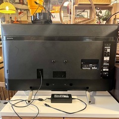 【武蔵小山店】 BRAVIA ブラビア KJ-43X8500G テレビ TV 液晶テレビ 4K 43インチ ソニーSONY スマートテレビ AndroidTV アンドロイドテレビ インターネット YouTube Netflix 対応 高画質 地デジ BS CS HDMI   家族用  リモコン B-CASカード 付き 中古 4K対応 43型 モニタの画像