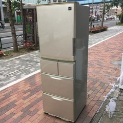 SHARP5ドア冷凍冷蔵庫／2011年製