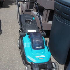 ◆makita マキタ MLM432D 充電式芝刈機 430mm 18V+18V 36V 草刈機 ロータリー式　※本体のみ◆の画像