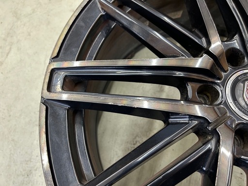 クリムソンCLUB LINEA 20インチ