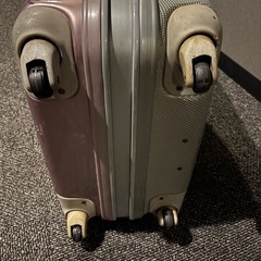 スーツケースの画像
