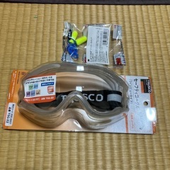 新品トラスコ中山セーフティゴーグル
