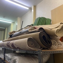 ラグ差し上げます