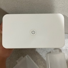泡と液体「2連オートソープディスペンサー」の画像