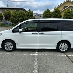 家族で楽しい両側電動スライドドアのミニバン♪の画像