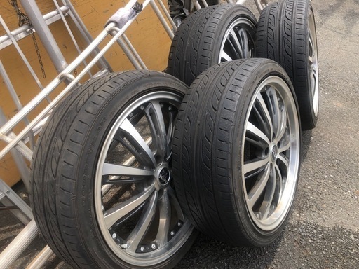 アルミホイールとタイヤ4本セット