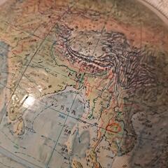 古い地球儀　アンティークの画像