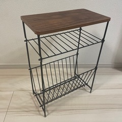 【先着順】ニトリ中古品　サイドテーブル