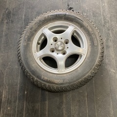 145R12  スペアタイヤに　 軽トラ　バン 1本のみ