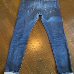 美品中古&denimスキニータイトスリムジーンズパンツストレッチインディゴH&Mボタンフライ本革レザーパッチの画像