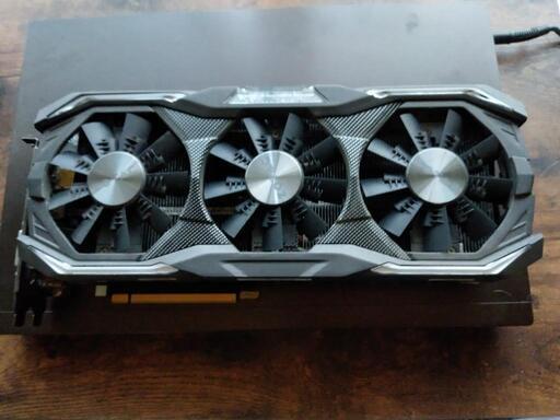 中古グラボGTX1070TI訳あり
