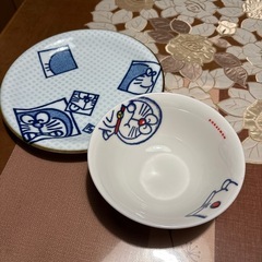 ドラえもん大皿と丼 未使用 