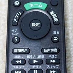 Panasonic 65型 22年製 TH-65LX800 純正壁掛け金具付きの画像