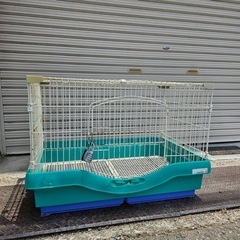 小動物小屋