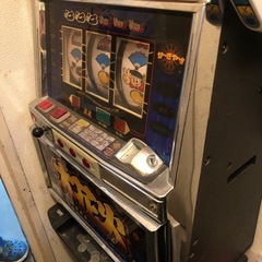 スロット機の画像