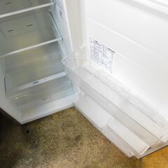 【JM570】Hisense ハイセンス 2ドア冷凍冷蔵庫 227L HR-B2302の画像