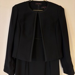 ブラックフォーマル　ワンピース&ジャケットの画像