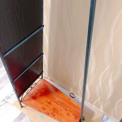 アンティーク調スタンドミラー　ハンガーラック付き　全身鏡の画像
