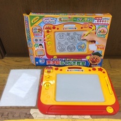 アンパンマンが上手に描けちゃう！天才脳らくがき教室 箱付き