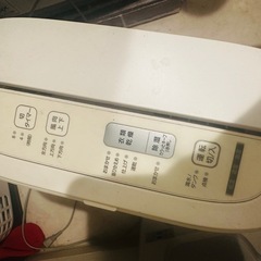 除湿衣類乾燥機の画像