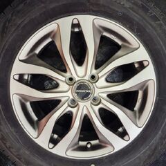 【BS BLIZZAK VRX3 195/65R16】スタッドレス【BALMINUM 16インチ 6J4HPCD100+50】22年製 バリ溝 ライズ ロッキー等　(KTL398)の画像