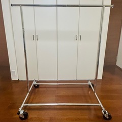 ハンガーラック