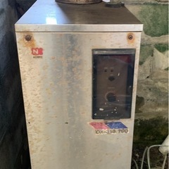 石油ボイラーの画像