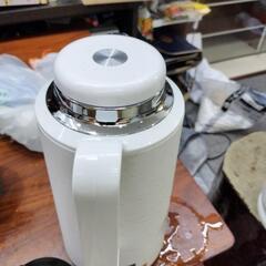 魔法瓶ポットの画像