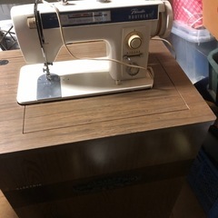 ミシン2台セット
