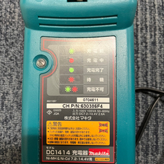 makitaバッテリーPA12と充電器DC1414のセットの画像