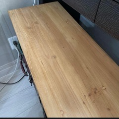 アンティーク超ローテブルにもなるおしゃれな、収納棚の画像