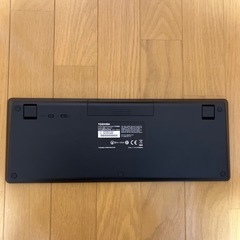 〈ジャンク品〉アップル純正ワイヤレスキーボード&TOSHIBAキーボード、マウスの画像