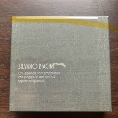 【新品】シルヴァーノ ビアジーニ  財布の画像