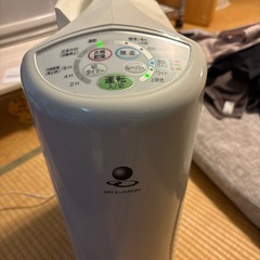 衣類乾燥除湿機　2020年製　コロナの画像