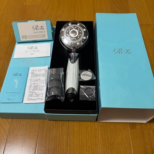 リファ シャワーヘッド　ファインバブルピュア