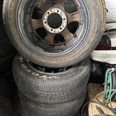 タイヤホイール付きの画像